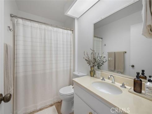 261  Chinook  , Placentia, CA