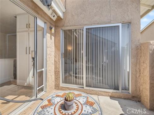261  Chinook  , Placentia, CA