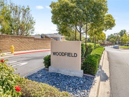 261  Chinook  , Placentia, CA