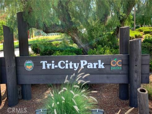 261  Chinook  , Placentia, CA