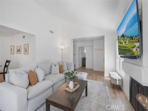261  Chinook  , Placentia, CA