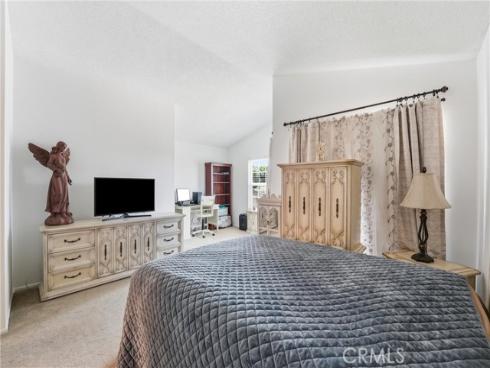 1501  Canterbury  19-C , Placentia, CA
