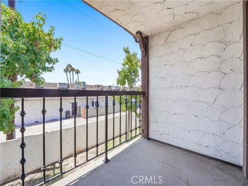 1501  Canterbury  19-C , Placentia, CA