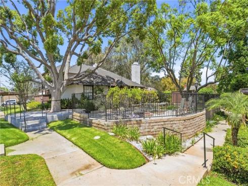 1501  Canterbury  19-C , Placentia, CA