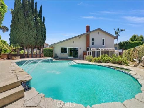 329  Hudson  , Placentia, CA