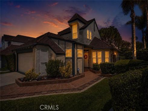 1065  Powell  , Placentia, CA