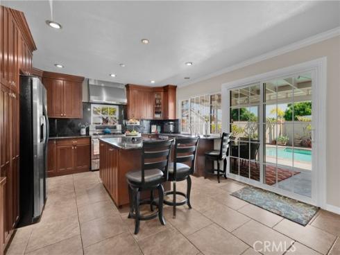 962 E Bastanchury , Placentia, CA