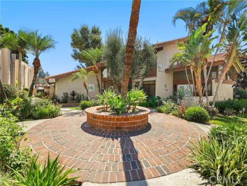 212 S Kraemer  411  Boulevard, Placentia, CA