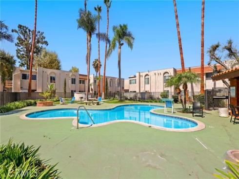 212 S Kraemer  411  Boulevard, Placentia, CA