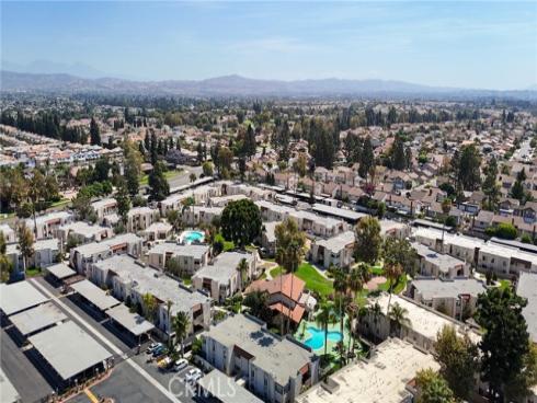 212 S Kraemer  411  Boulevard, Placentia, CA