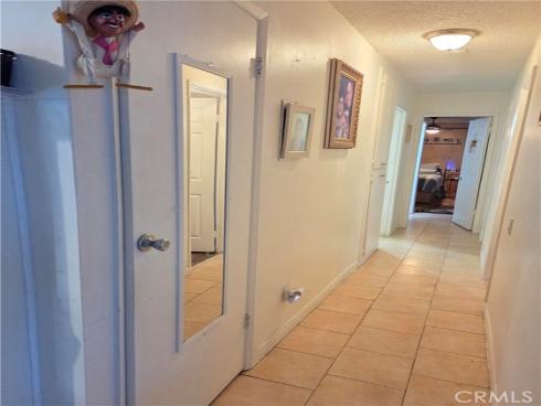 212 S Kraemer 2005 , Placentia, CA