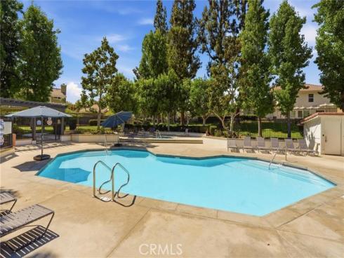 825  Gutmann  , Placentia, CA