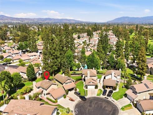 825  Gutmann  , Placentia, CA