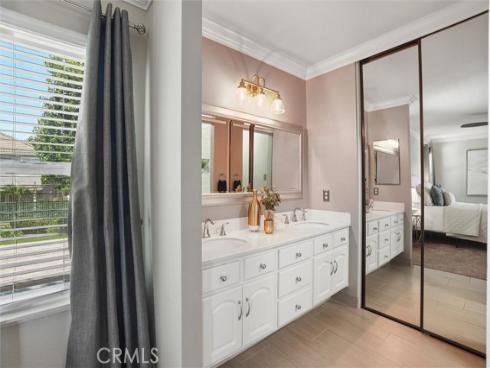 825  Gutmann  , Placentia, CA