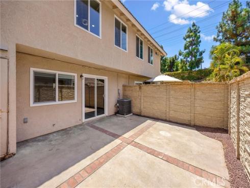307  Aqueduct   Court, Placentia, CA