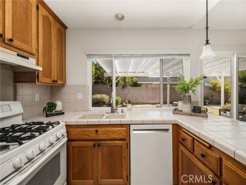 524 Whitten Way, Placentia, CA