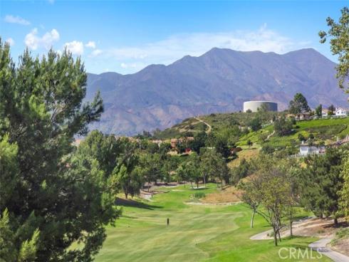 71 Golf Ridge Drive, Rancho Santa Margarita, CA