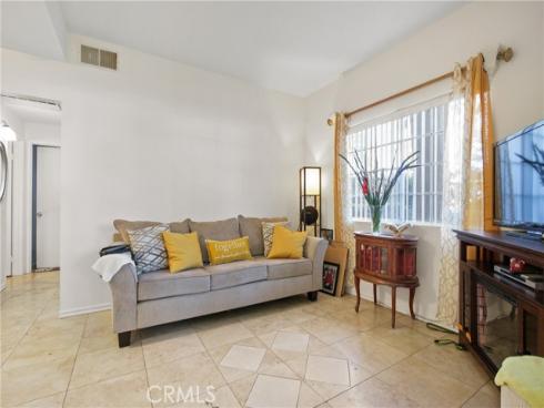 7  Via Cresta  , Rancho Santa Margarita, CA