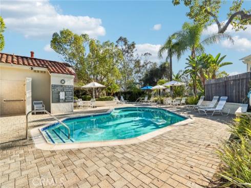 16 Calle Maria , Rancho Santa Margarita, CA