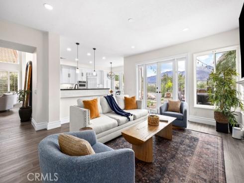 21  Summitcrest  , Rancho Santa Margarita, CA