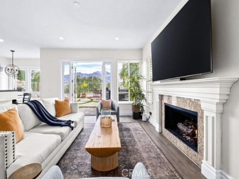 21  Summitcrest  , Rancho Santa Margarita, CA