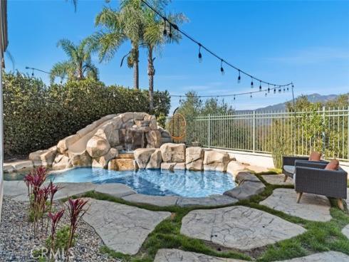 21  Summitcrest  , Rancho Santa Margarita, CA
