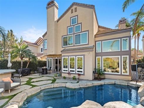 21  Summitcrest  , Rancho Santa Margarita, CA
