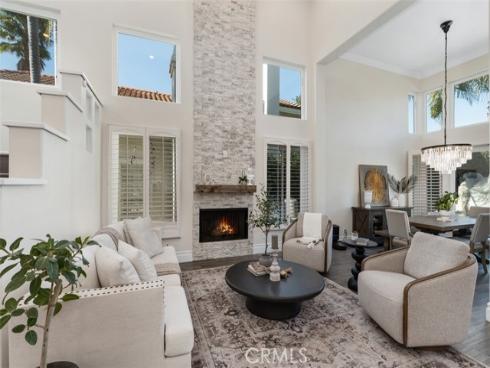 21  Summitcrest  , Rancho Santa Margarita, CA