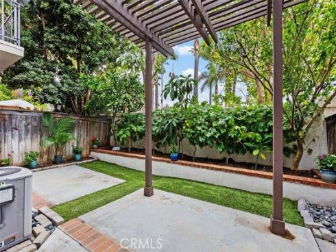 41  Via Lampara  , Rancho Santa Margarita, CA
