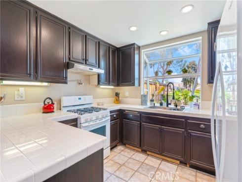 44  Pinzon  , Rancho Santa Margarita, CA