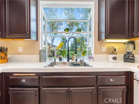 44  Pinzon  , Rancho Santa Margarita, CA