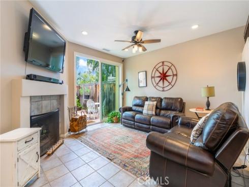44  Pinzon  , Rancho Santa Margarita, CA