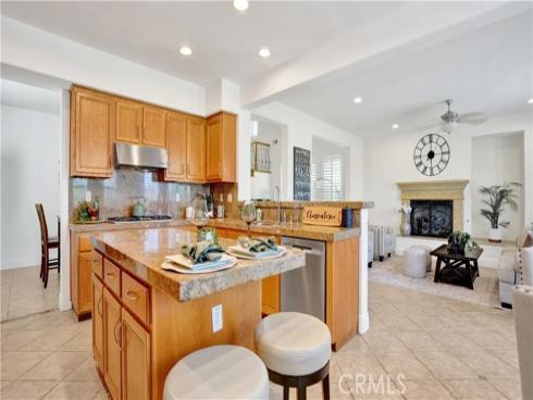 33  Acanthus  , Rancho Santa Margarita, CA