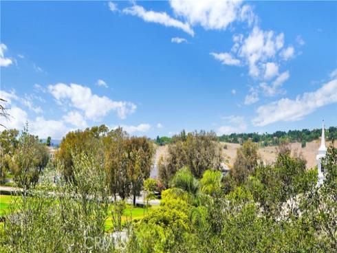 33  Acanthus  , Rancho Santa Margarita, CA