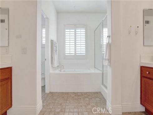 33  Acanthus  , Rancho Santa Margarita, CA