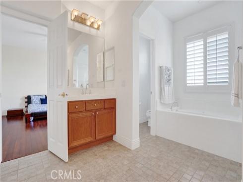 33  Acanthus  , Rancho Santa Margarita, CA