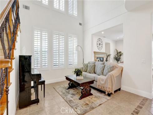 33  Acanthus  , Rancho Santa Margarita, CA