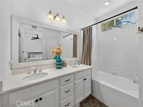 21 Calle Del Mar , Rancho Santa Margarita, CA