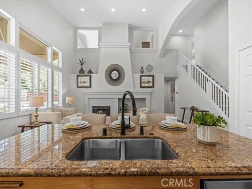 7 Via Berrendo , Rancho Santa Margarita, CA