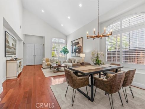 7 Via Berrendo , Rancho Santa Margarita, CA