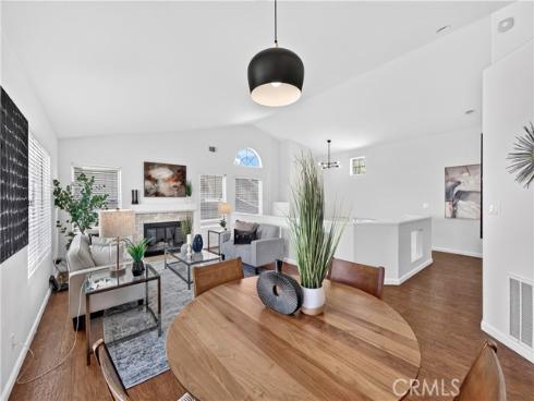 24 Calle Fortuna , Rancho Santa Margarita, CA