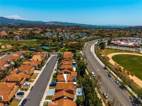 7 Temecula Court, Rancho Santa Margarita, CA