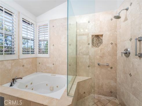 14  Paseo Vecino  , Rancho Santa Margarita, CA