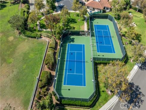 19  Hemlock  , Rancho Santa Margarita, CA