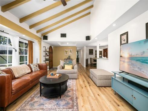 11261  Kensington  , Rossmoor, CA