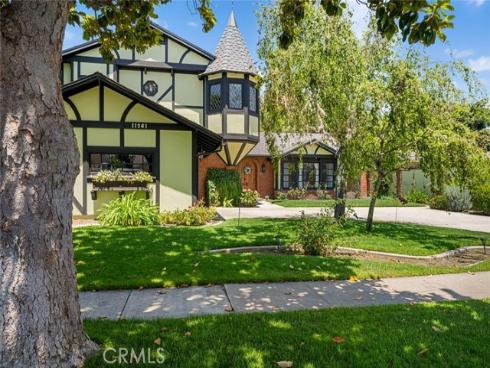 11261  Kensington  , Rossmoor, CA