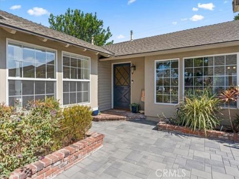 2732 Mainway , Rossmoor, CA