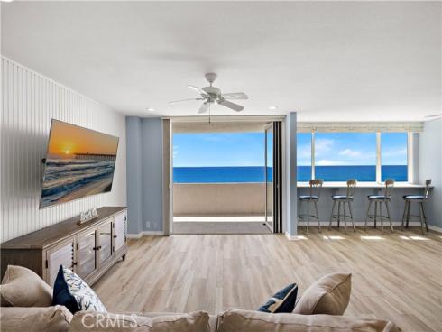 420 Monterey R17 Lane, San Clemente, CA