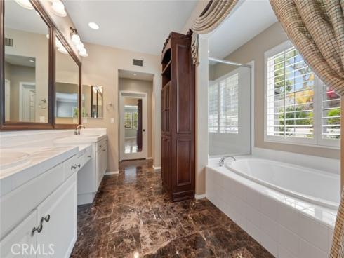 2 Corte Tallista , San Clemente, CA