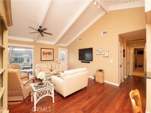 215  Camino San Clemente  , San Clemente, CA